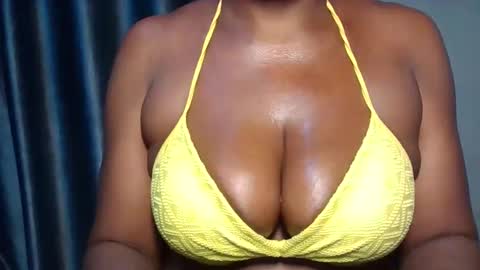 extremelywetgirl_ online show from April 4, 11:46 pm