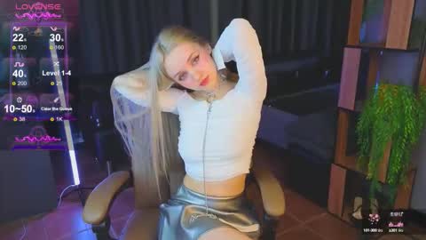 Snapshot of exxxcore_ chatting on September 11, 12:49 pm exxxcore_ online show from September 11, 12:49 pm