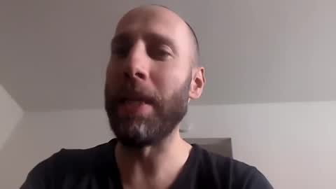 Snapshot of eyechosebb chatting on November 9, 5:22 pm eyechosebb online show from November 9, 5:22 pm