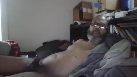 eyequee0007 online show from January 14, 8:25 pm