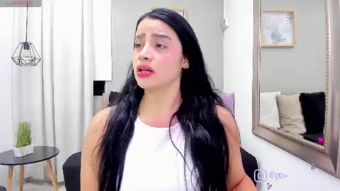 Snapshot of eyes_duque chatting on July 2, 1:16 am online show from July 2, 1:16 am