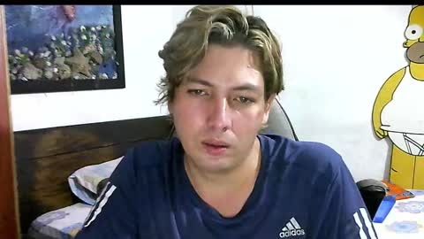 Snapshot of eyesgreenman chatting on September 24, 2:37 am eyesgreenman online show from September 24, 2:37 am