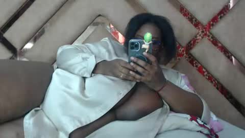 eyshaexotii online show from March 5, 6:59 pm