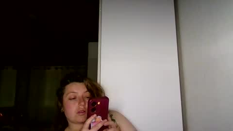 Aimee online show from November 28, 2:25 am