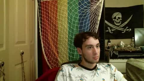 Ezra Naamah online show from November 16, 4:07 am