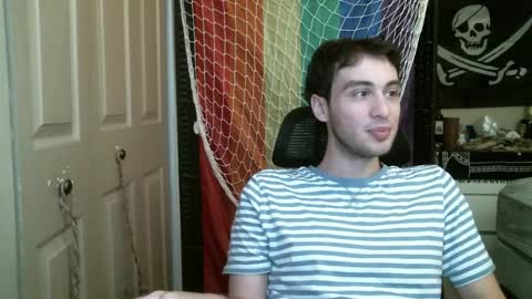 Snapshot of ezra_naamah chatting on April 19, 11:40 pm Ezra Naamah online show from April 19, 11:40 pm