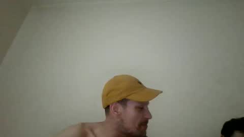ezzcunha online show from May 4, 5:42 pm