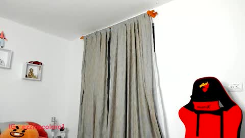 Ezzio Scolaro online show from November 15, 12:08 am