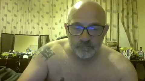 f1zzeek online show from May 28, 11:02 pm