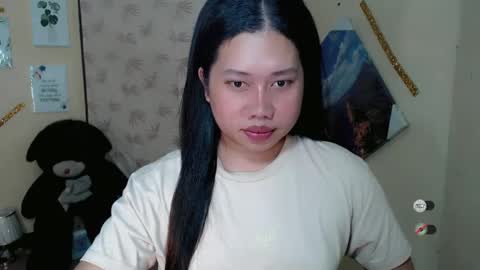 yanna online show from March 7, 2:12 pm