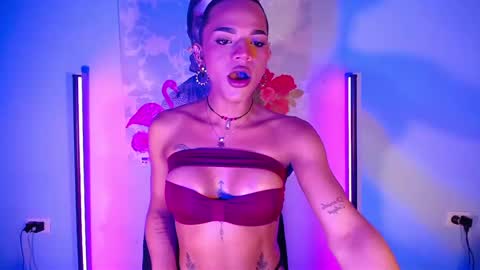 Snapshot of fabian_sexylatinox chatting on December 21, 6:52 am o online show from December 21, 6:52 am