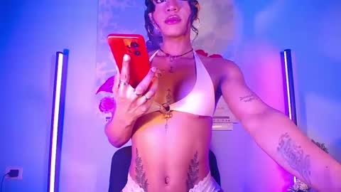 Snapshot of fabian_sexylatinox chatting on January 4, 4:23 am o online show from January 4, 4:23 am