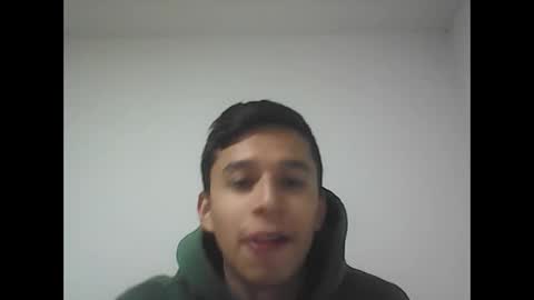 Snapshot of fabiar11 chatting on September 21, 1:29 am R online show from September 21, 1:29 am