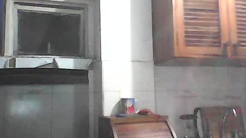 R online show from July 26, 11:33 pm