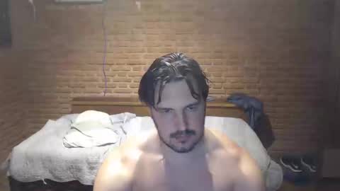 fabio_rodrigues online show from December 3, 2:14 am