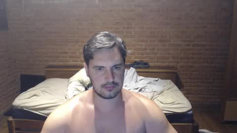 fabio_rodrigues online show from December 22, 1:23 am