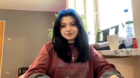 Mia3 online show from April 18, 5:55 am