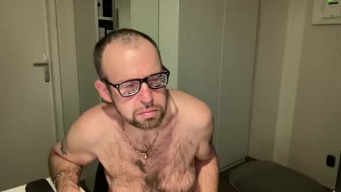 fabiothick online show from November 3, 10:53 pm