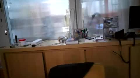 Snapshot of fabius1995 chatting on March 7, 10:29 pm fabius1995 online show from March 7, 10:29 pm