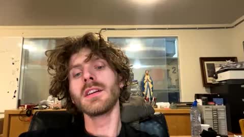 Snapshot of fabius1995 chatting on March 23, 9:19 pm fabius1995 online show from March 23, 9:19 pm