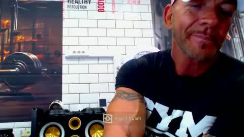 Snapshot of fabxxxl chatting on December 3, 8:38 am fabxxxl online show from December 3, 8:38 am