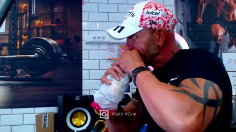 Snapshot of fabxxxl chatting on March 12, 12:57 pm fabxxxl online show from March 12, 12:57 pm