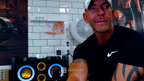 Snapshot of fabxxxl chatting on March 12, 4:02 pm fabxxxl online show from March 12, 4:02 pm