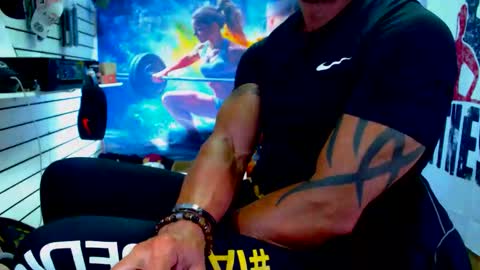 Snapshot of fabxxxl chatting on October 24, 7:16 am fabxxxl online show from October 24, 7:16 am