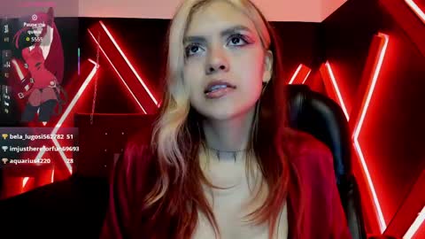 Snapshot of fabzy_fab chatting on June 3, 2:33 pm fabzy online show from June 3, 2:33 pm
