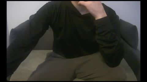 FacelessEscape online show from March 10, 11:37 am