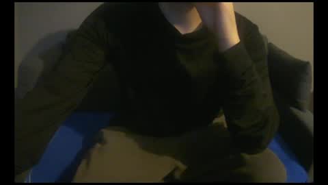 FacelessEscape online show from April 14, 11:27 am