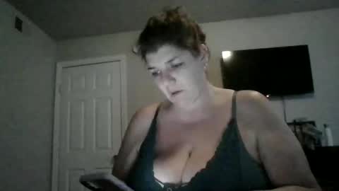 Snapshot of faidramae chatting on January 6, 1:30 pm faidra mae online show from January 6, 1:30 pm