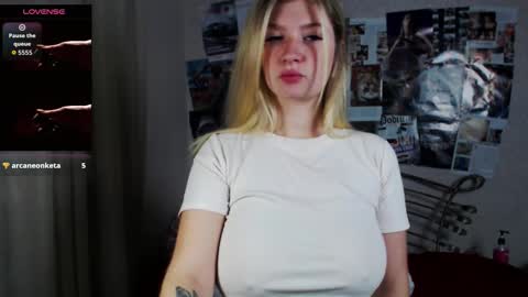 Eve online show from October 24, 5:37 am