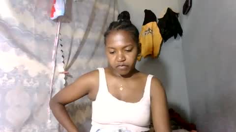 faiqua95 online show from March 20, 10:42 am