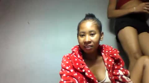 faiqua95 online show from May 9, 6:02 pm
