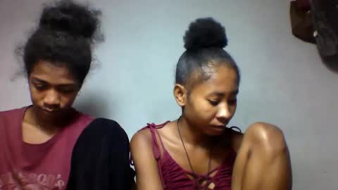 faiqua95 online show from May 11, 4:48 pm