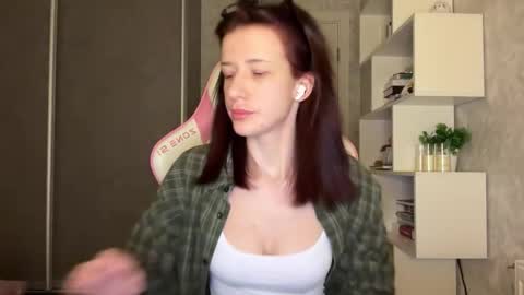 Bloom  online show from February 15, 4:47 pm