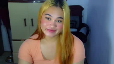 Snapshot of fairy_cuddle chatting on February 21, 4:30 pm call me shanaia online show from February 21, 4:30 pm