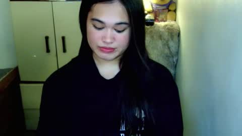 Snapshot of fairy_cuddle chatting on April 23, 12:34 am call me shanaia online show from April 23, 12:34 am