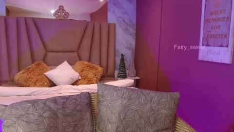 Snapshot of fairy_sweet_ chatting on December 4, 8:50 pm FAIRY online show from December 4, 8:50 pm