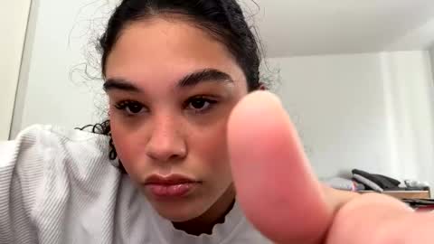 Snapshot of fairykatie chatting on December 17, 6:25 pm fairykatie online show from December 17, 6:25 pm