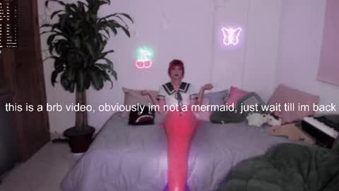 Snapshot of fairywhore chatting on October 13, 4:12 am Jackie Cosplayer online show from October 13, 4:12 am