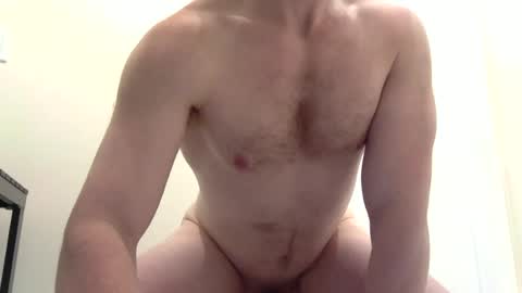 Snapshot of faizerback chatting on July 20, 6:54 pm so horny make me cum online show from July 20, 6:54 pm