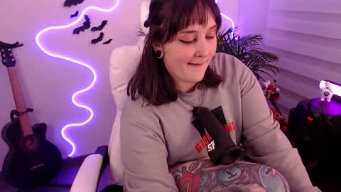 Snapshot of fallenag__ chatting on October 20, 11:38 pm OF fallenag 1 online show from October 20, 11:38 pm