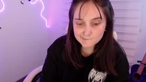 Snapshot of fallenag__ chatting on June 22, 4:53 am OF fallenag 1 online show from June 22, 4:53 am