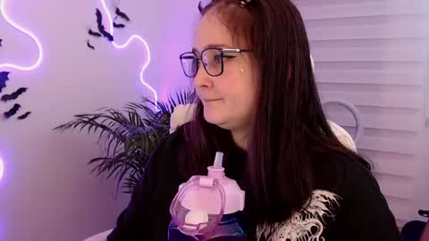 Snapshot of fallenag__ chatting on July 14, 7:35 am OF fallenag 1 online show from July 14, 7:35 am
