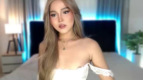 Belly Conklin online show from December 1, 5:34 am