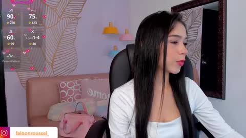 Snapshot of faloonroussel chatting on February 18, 6:26 pm Faloon online show from February 18, 6:26 pm