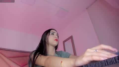 Snapshot of faloonroussel chatting on September 26, 6:23 pm Faloon online show from September 26, 6:23 pm