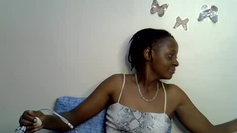 Snapshot of fancy_rine chatting on July 4, 1:56 am fancy_rine online show from July 4, 1:56 am
